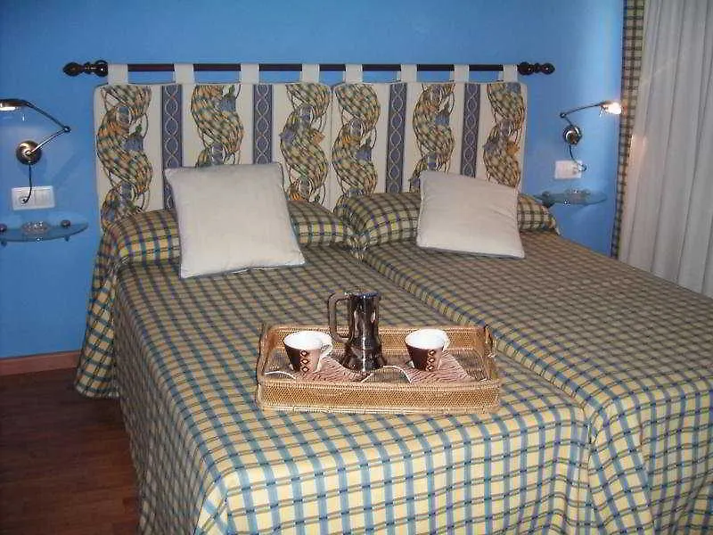 Apartaments Sant Bernat Canillo