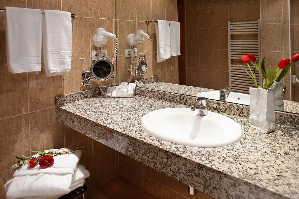 Apartaments Sant Bernat Canillo